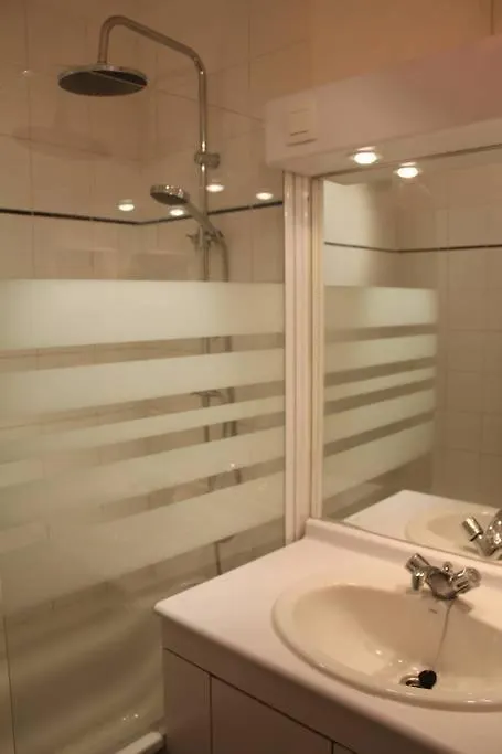 Studio Santa Monica - Climatise - Piscine - Parking Toulouse Apartment